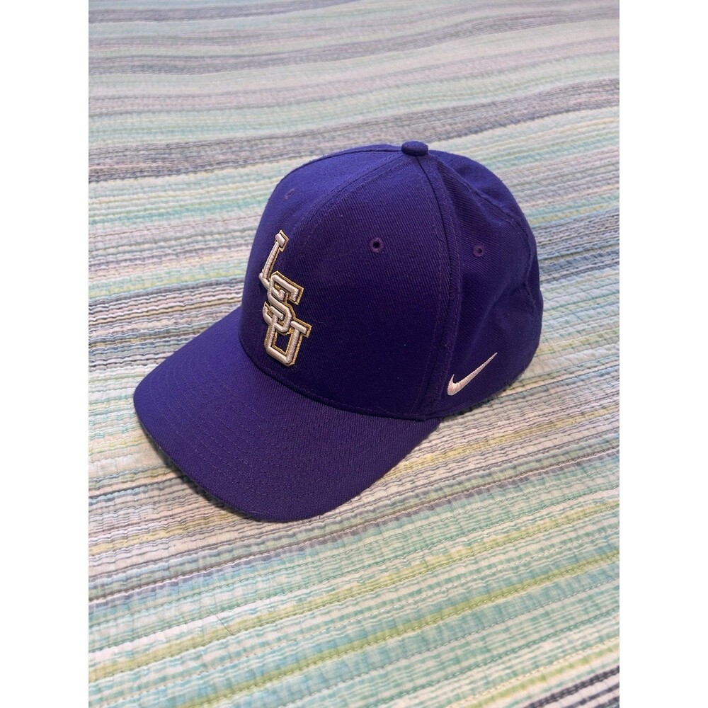 LSU Tigers Flex Fit Hat Cap Fitted M/L Purple NCAA Baseball Nike Dri Fit